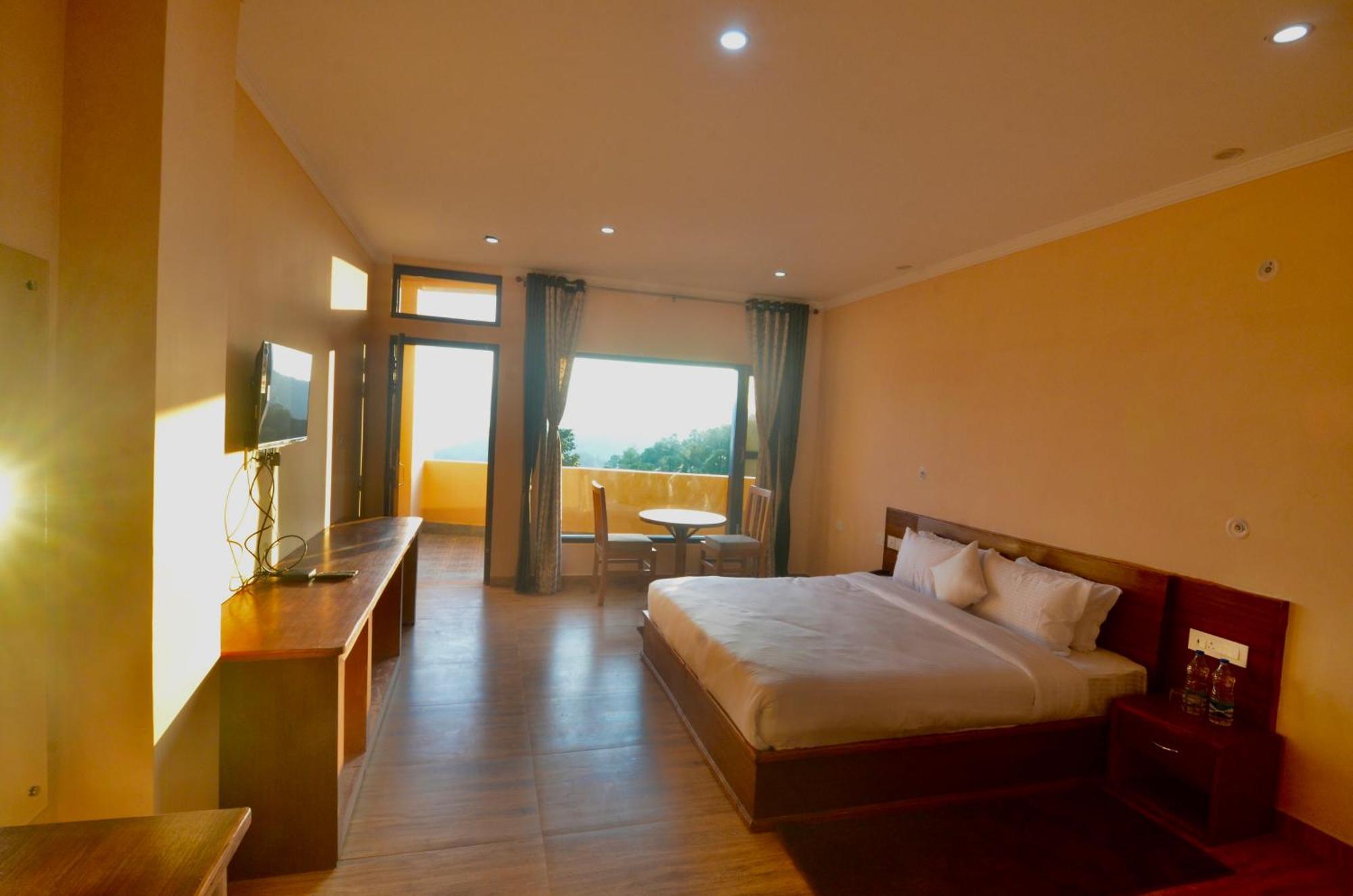 Uttarakhand Resort Kausani Exterior foto