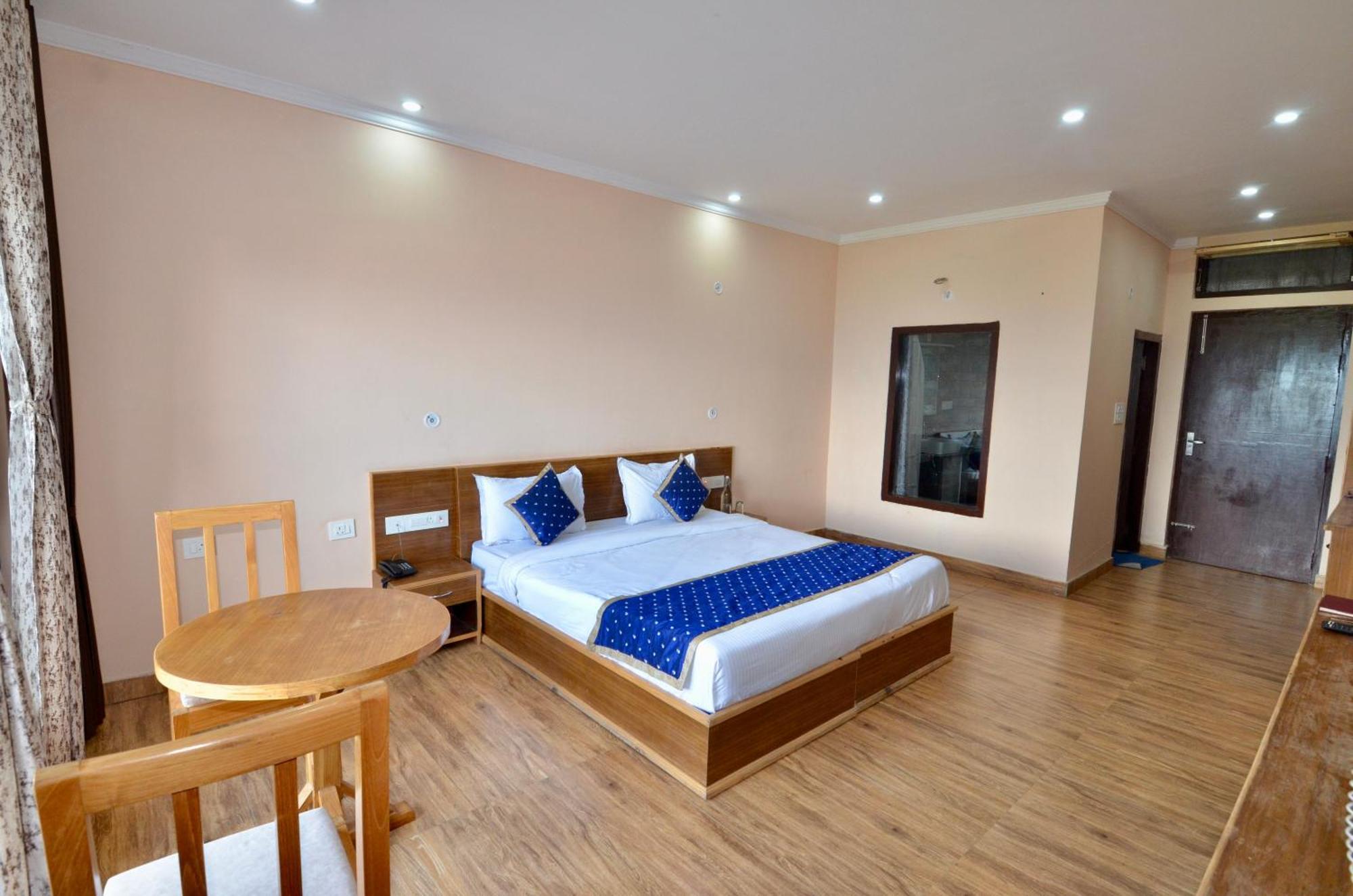 Uttarakhand Resort Kausani Exterior foto